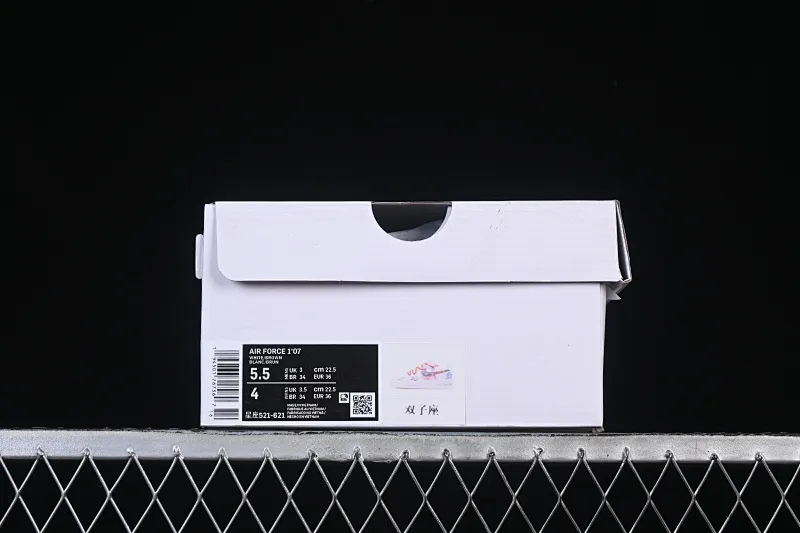 All categories Nk Air Force 1 Air Force series Nk Air Force 1 Low Air Force low-top Nike Air Force 1'07 Low "Gemini" Hand-painted graffiti twelve constellations series Gemini Air Force One low-top casual sneakers 521-621